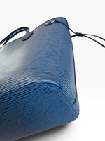 Charger l'image dans la galerie, Louis Vuitton LV Neverful MM, Monogram Denim/Epi Leather, Gold-tone Hardware
