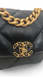 Chanel 19 Small