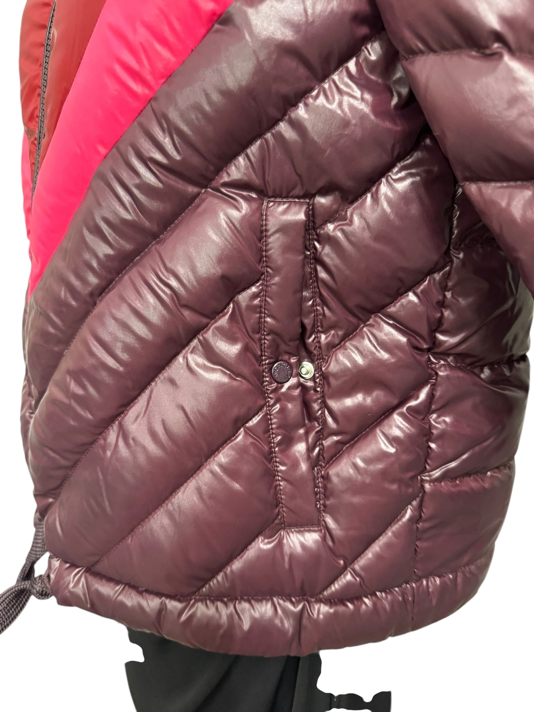Moncler Albatros Down Jacket Womens Size 4