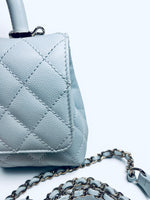 将图片加载到图库查看器，Chanel Coco Handle Mini 21K Blue Caviar Gold-tone Hardware
