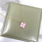 Charger l&#39;image dans la galerie, Van Cleef and Arpels VCA Holiday Pendant, Vintage Alhambra Pink Sevres
