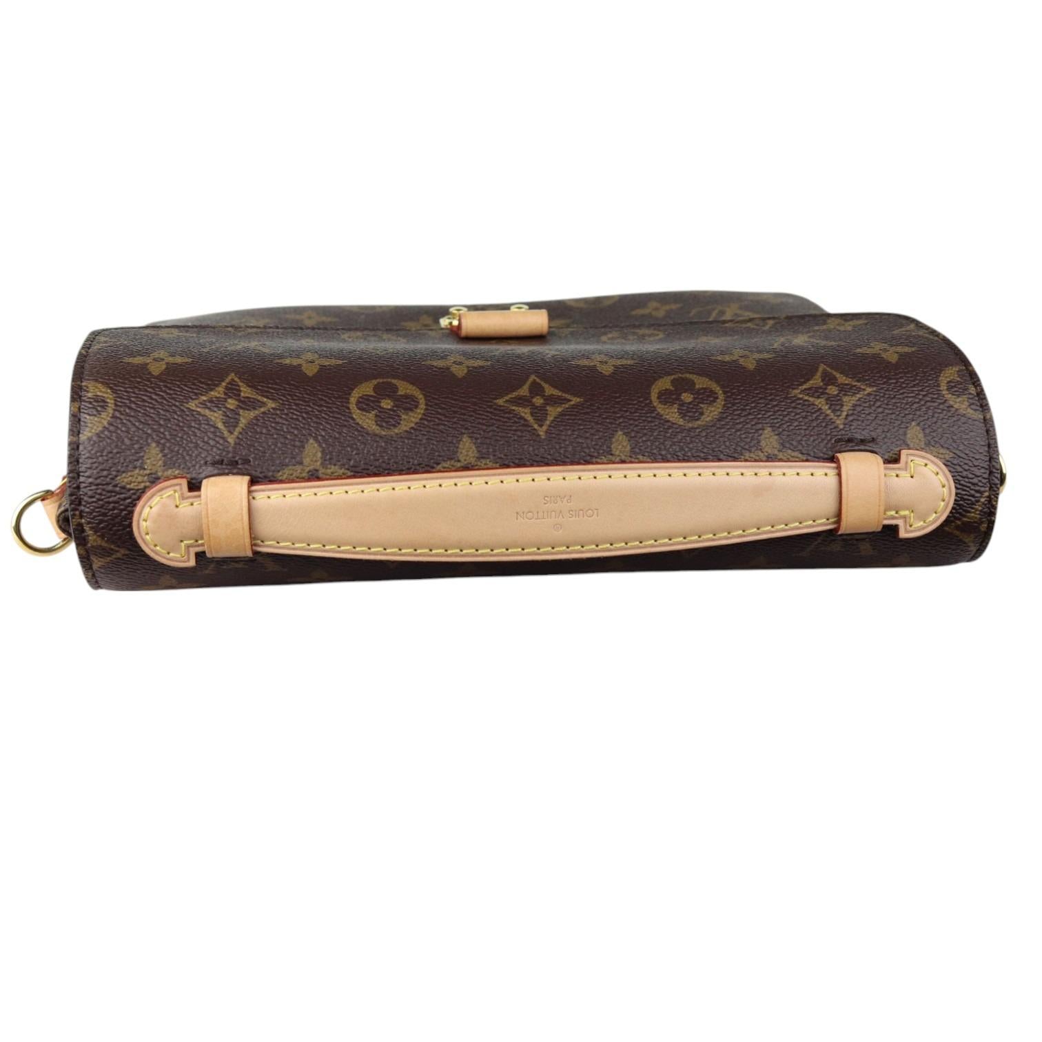 Louis Vuitton Pochette Metis Monogram Canvass, Gold-tone Hardware