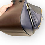 Charger l&#39;image dans la galerie, Loewe Hammock Bag Small, Chocolate and Navy Grained Calfskin, Gold-tone Hardware
