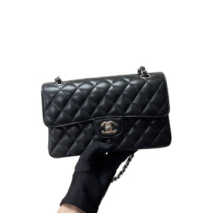 Chanel Timeless Classic Small