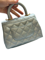 将图片加载到图库查看器，Chanel Coco Handle Extra Mini Quilted Iridescent Blue Caviar Gold-tone Hardware
