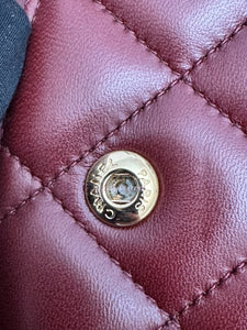 Chanel Timeless Classic Jumbo Burgundy Lambskin Gold-tone Hardware