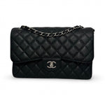 将图片加载到图库查看器，Chanel Timeless Classic Jumbo
