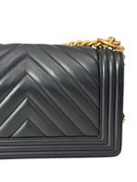 将图片加载到图库查看器，Chanel Leboy Old Medium Black Calfskin Gold-tone Hardware
