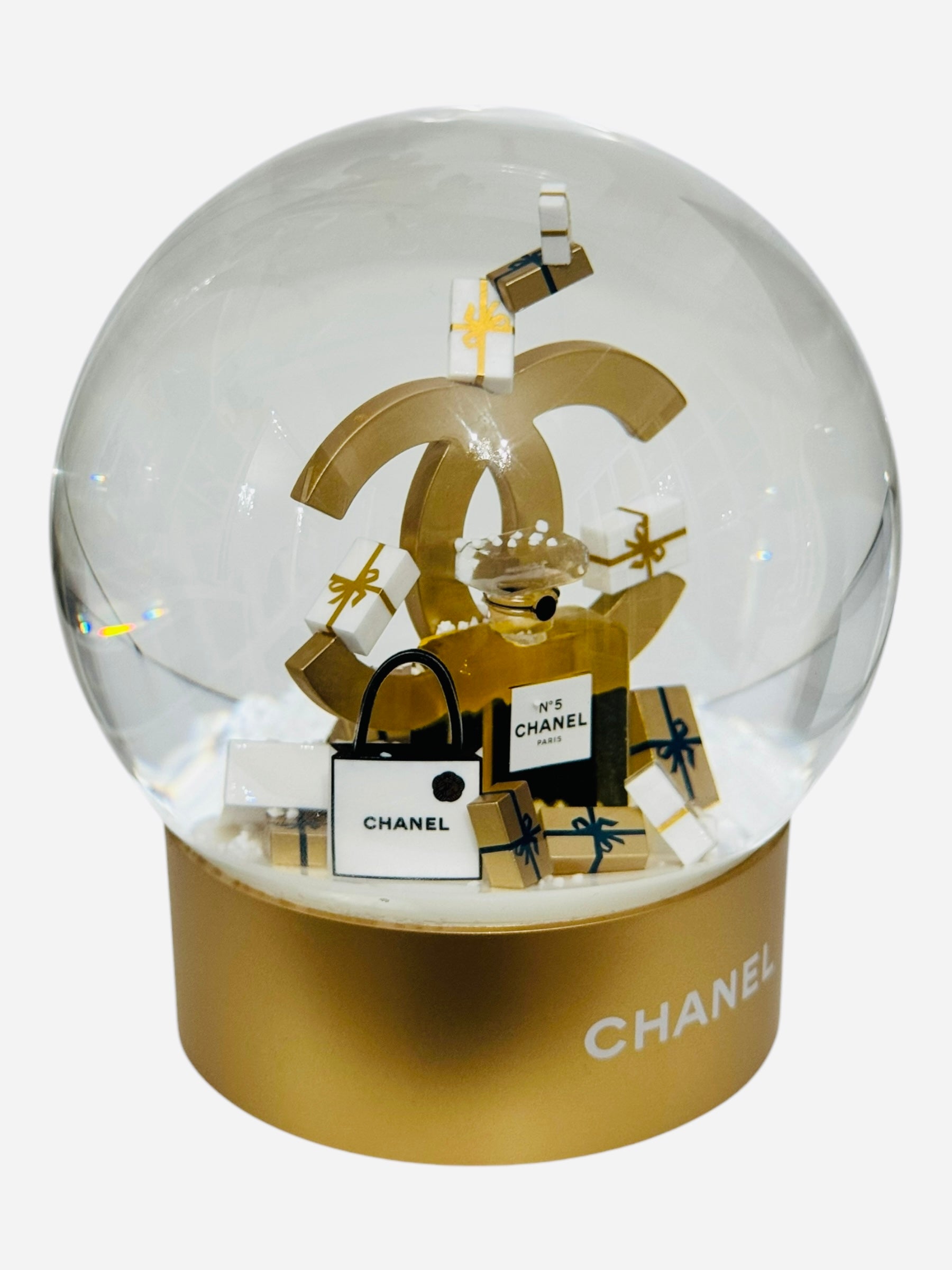 Chanel 2023-2024 Snow Globe, Exclusive, Limited Edition