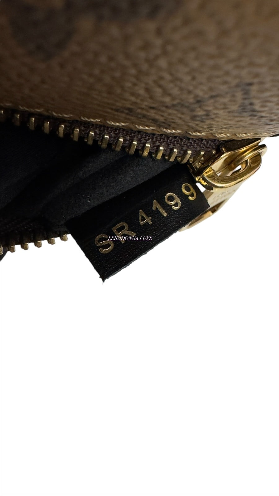 Louis Vuitton Pochette Metis Reverse Monogram