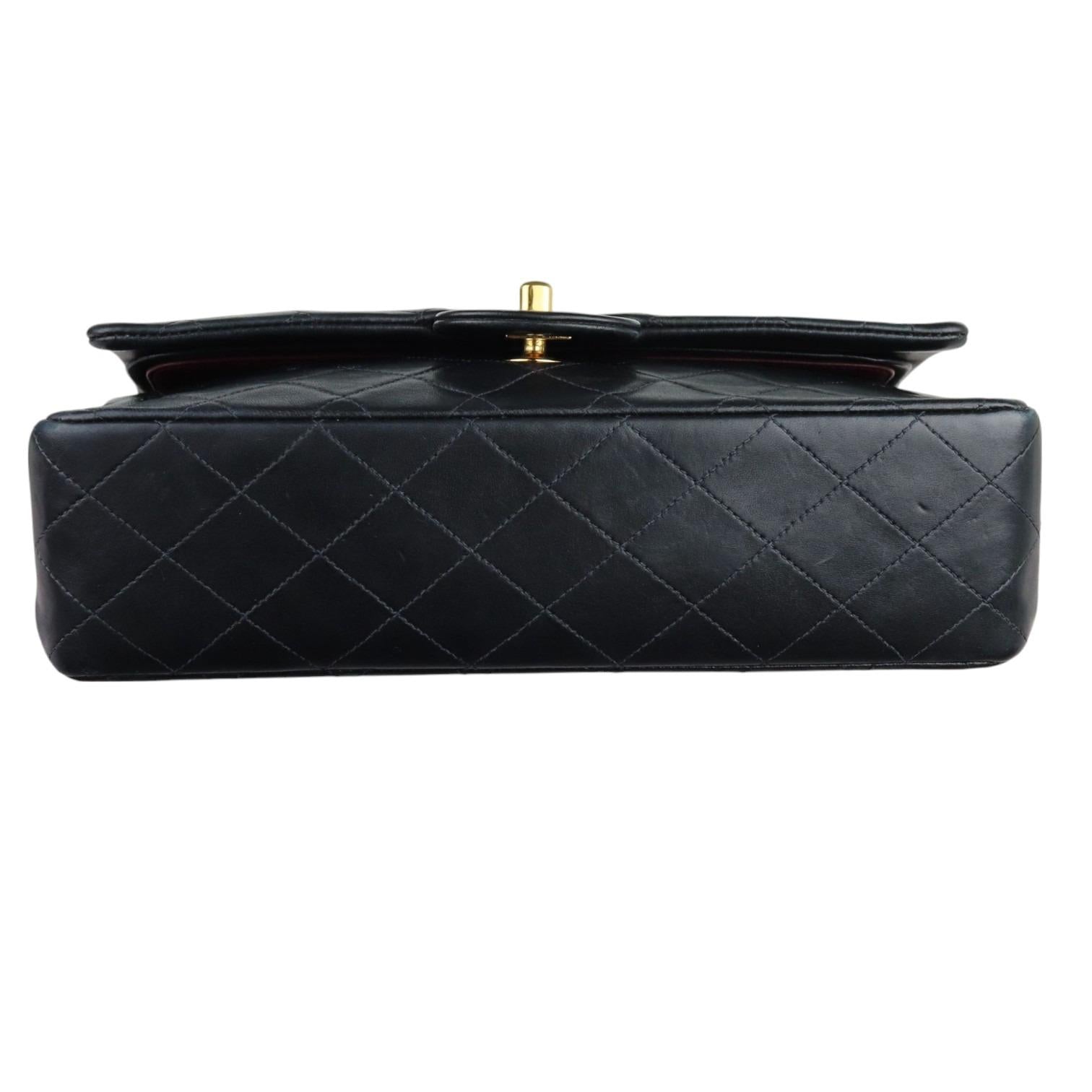 Chanel Timeless Classic Medium - Vintage. Black Diamond Quilted Lambskin, 24kt Gold-plated Hardware