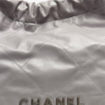 将图片加载到图库查看器，Chanel 22 Handbag Medium Quilted Dove Grey Calfskin, Silver-tone Hardware
