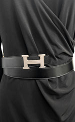 Charger l&#39;image dans la galerie, Hermes H Constance Guilloche Belt Bucket and Reversible Leather Strap 32mm
