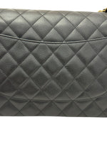 将图片加载到图库查看器，Chanel Timeless Classic Jumbo Black Caviar Gold-tone Hardware
