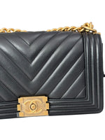 将图片加载到图库查看器，Chanel Leboy Old Medium Black Calfskin Gold-tone Hardware
