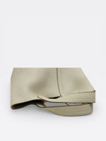 Charger l'image dans la galerie, Hermes Picotin Lock 18 Mini Beton Veau Clemence Palladium Hardware
