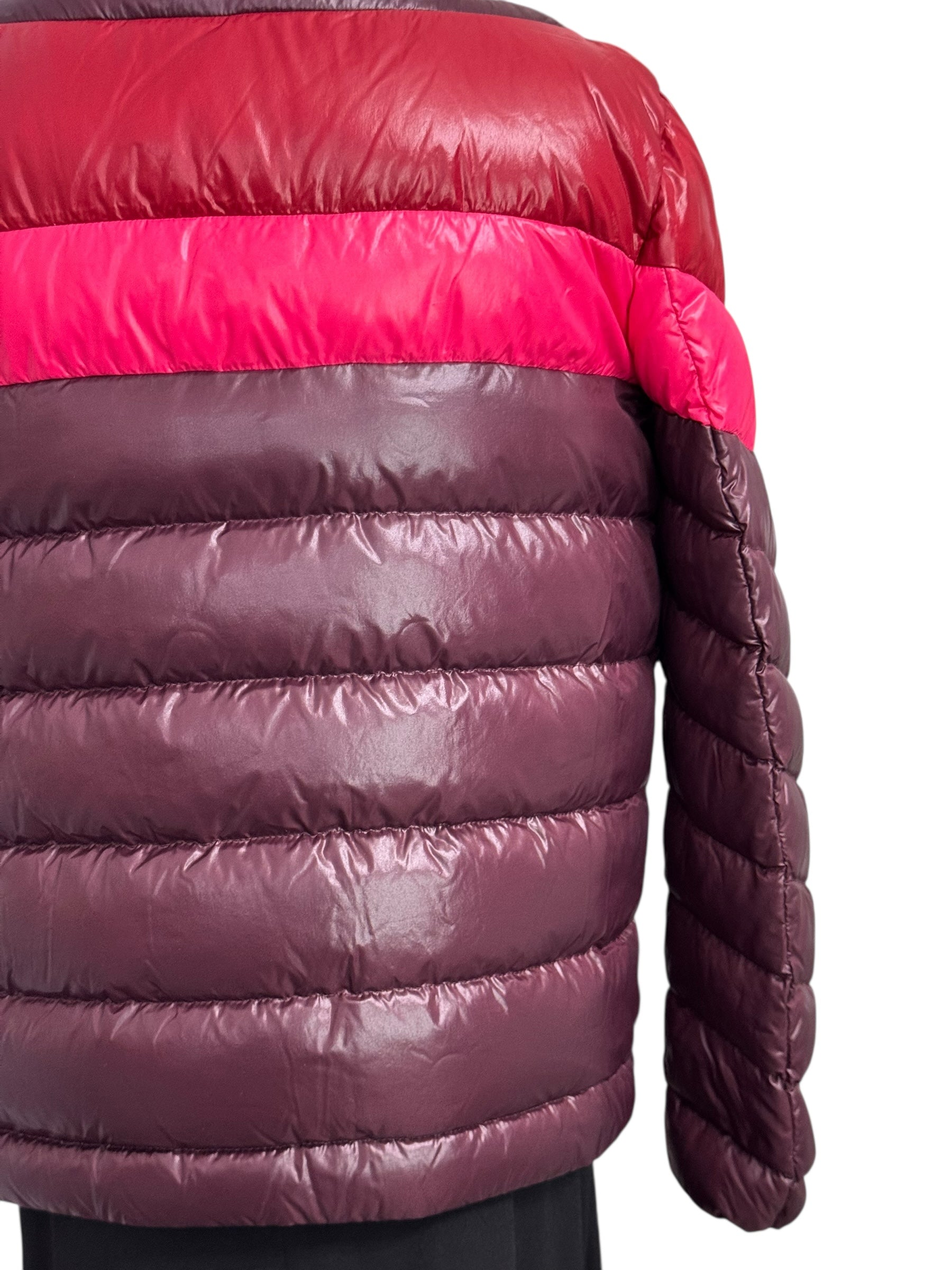 Moncler Albatros Down Jacket Womens Size 4