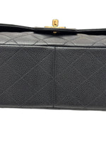 将图片加载到图库查看器，Chanel Timeless Classic Jumbo Black Caviar Gold-tone Hardware
