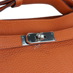 Charger l&#39;image dans la galerie, Hermes So Kelly 22 Togo Calfskin Orange SHW
