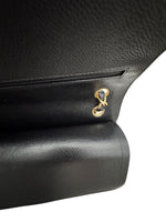 将图片加载到图库查看器，Chanel Timeless Classic Jumbo Black Caviar Gold-tone Hardware

