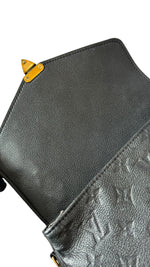 Load image into Gallery viewer, Louis Vuitton LV Pochette Metis Black Monogram Empreinte
