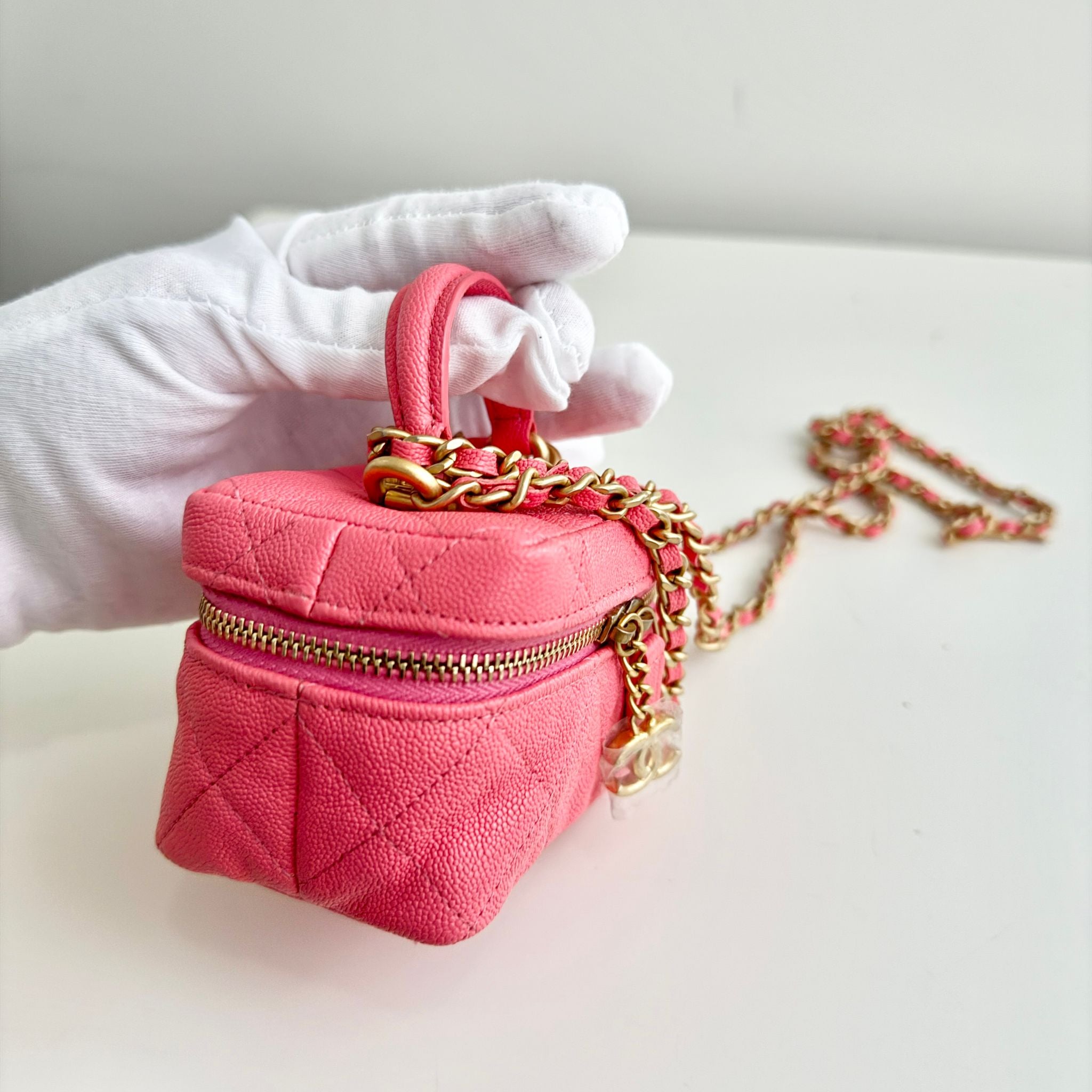 Chanel Micro Vanity Bag Pink Caviar Gold-Tone Hardware