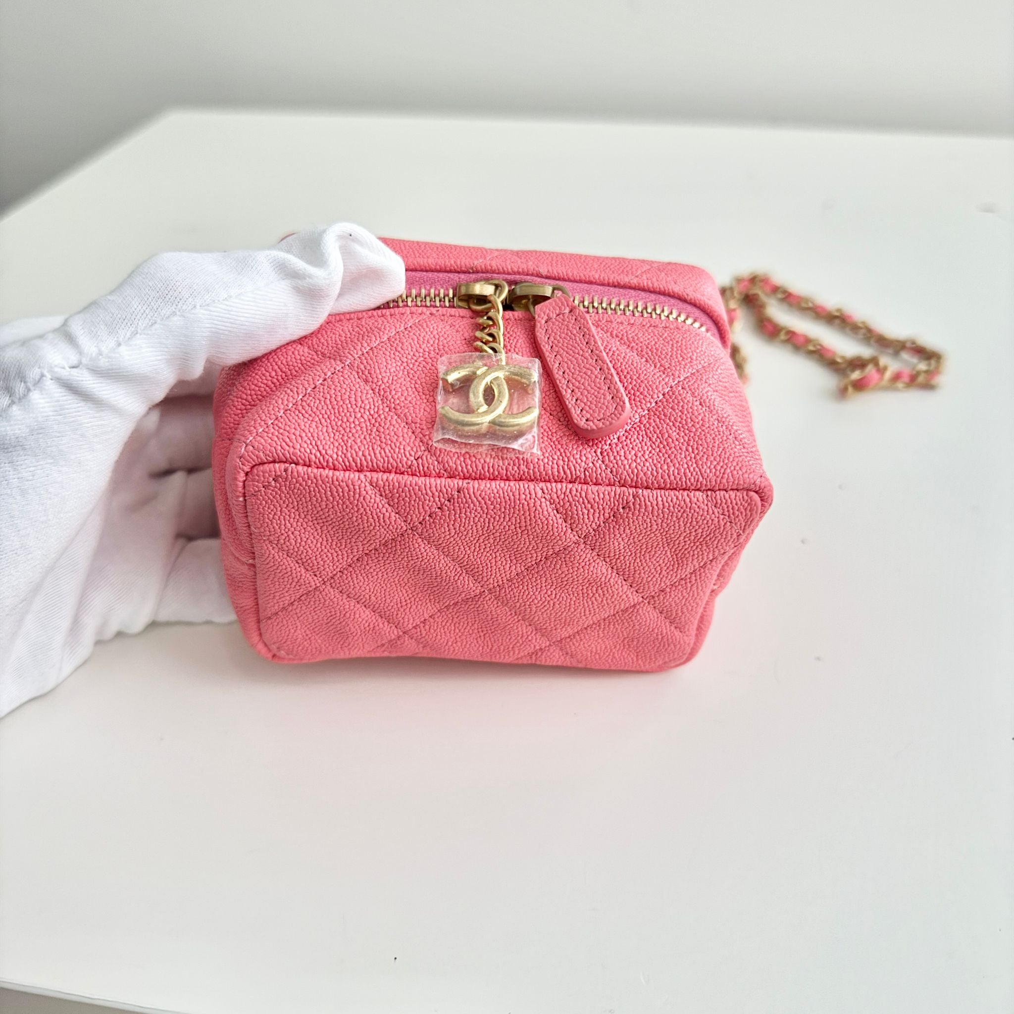 Chanel Micro Vanity Bag Pink Caviar Gold-Tone Hardware