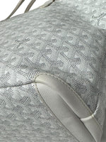 将图片加载到图库查看器，Goyard Artois PM
