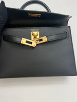 Load image into Gallery viewer, Hermes Kelly II 20 Sellier Black Epsom Leather 24kt Gold-Plated Hardware
