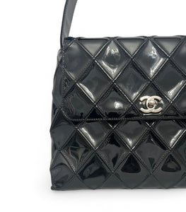 Chanel Vintage Diamond Stitched Shoulder Bag