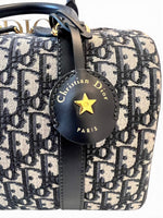 Load image into Gallery viewer, Dior Groove 25 Bag
Blue Dior Oblique Jacquard
