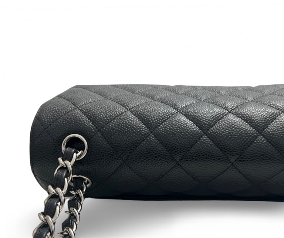 Chanel Timeless Classic Jumbo