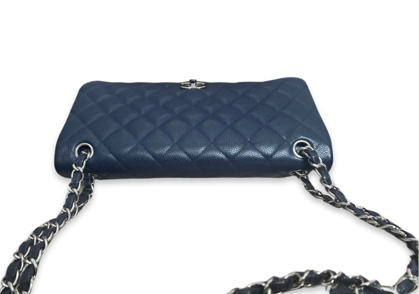 Chanel Timeless Classic Jumbo