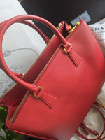 将图片加载到图库查看器，Prada Red Saffiano Lux Leather Medium Galleria Double Zip Tote Gold-Tone Hardware
