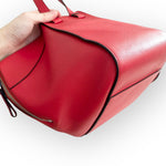 Charger l&#39;image dans la galerie, Loewe Hammock Bag Small, Red Grained Calfskin, Gold-tone Hardware
