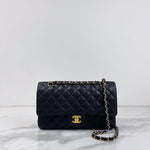 Charger l&#39;image dans la galerie, Chanel Vintage Classic Medium
