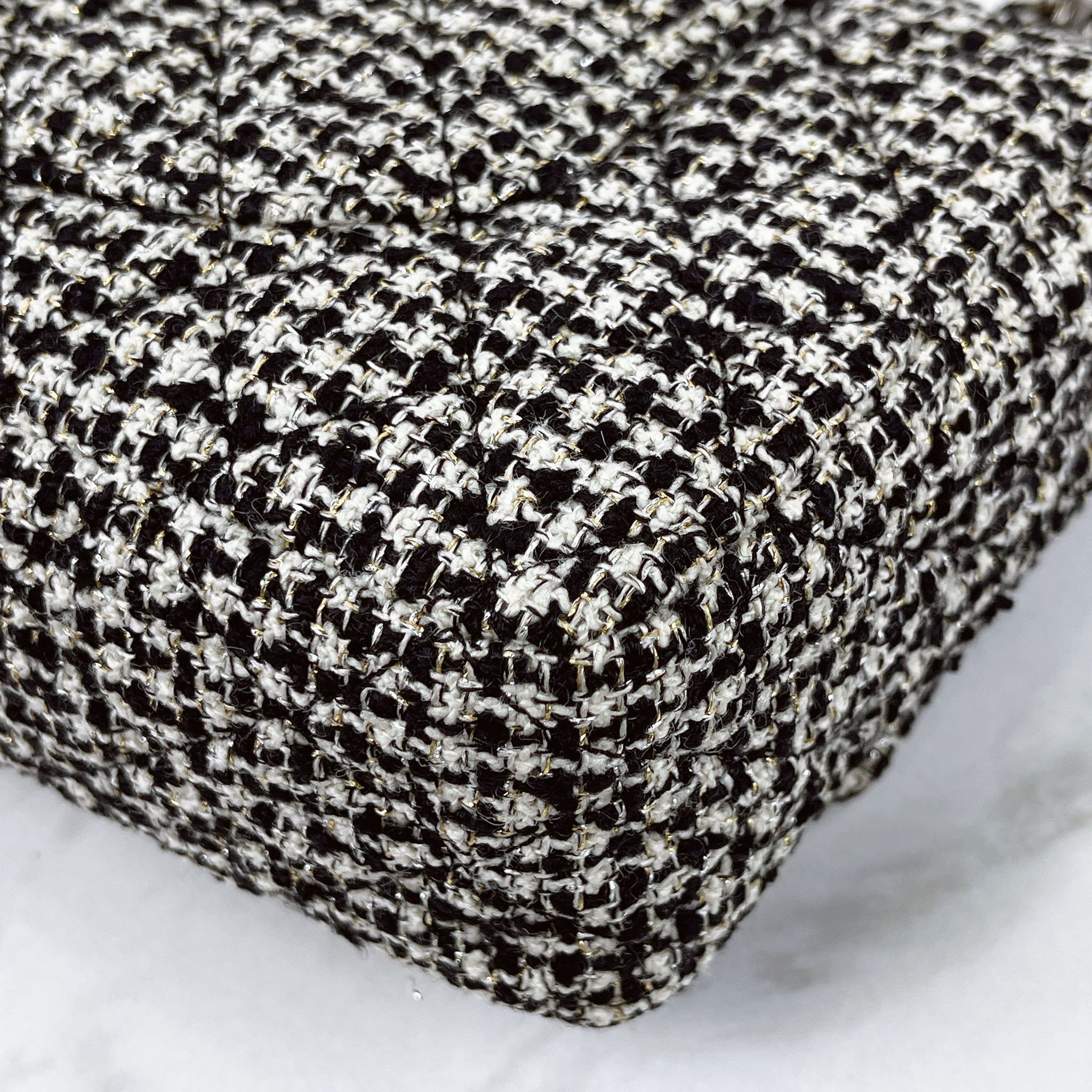 Chanel Shoulder Bag Houndstooth Tweed