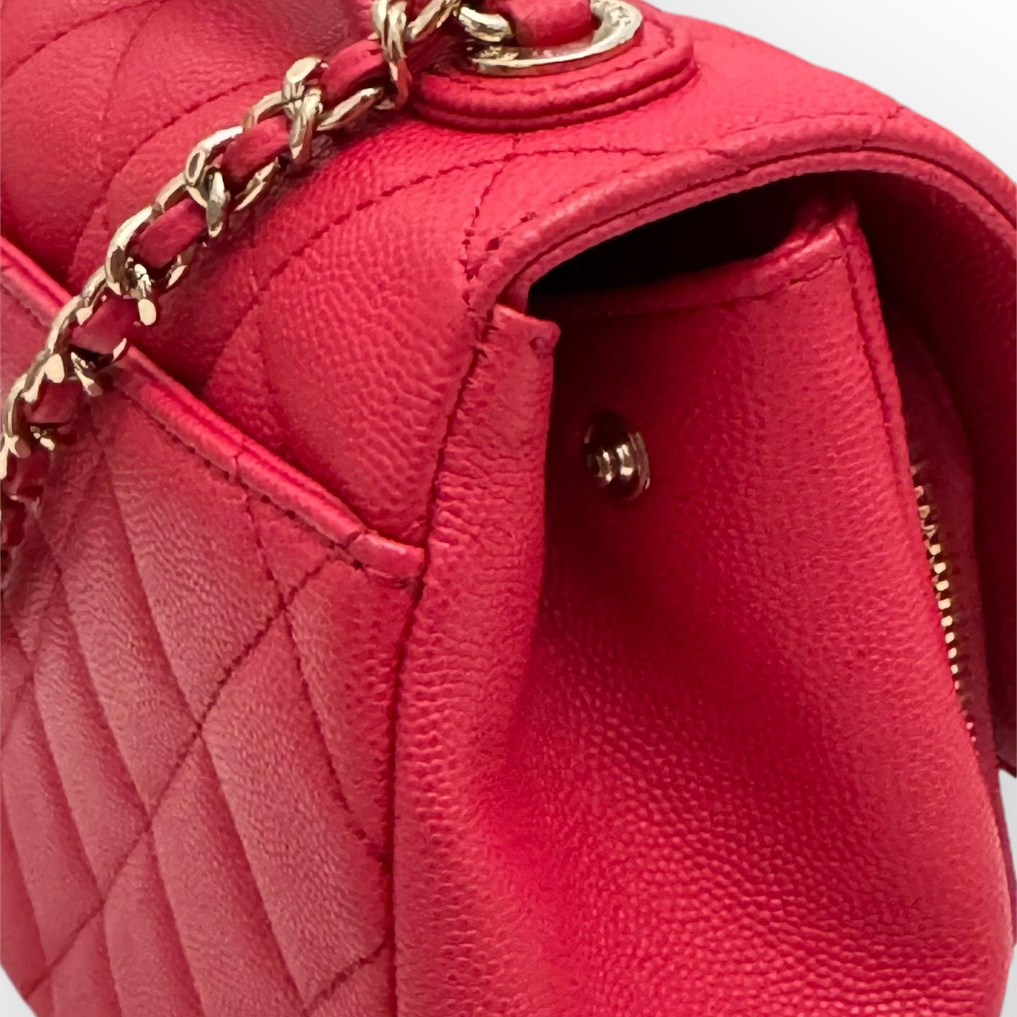 Chanel Business Affinity Strawberry Red Grained Calfskin - Caviar, Gold-tone Hardware