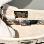 将图片加载到图库查看器，Close-up of a Fendi handbag with a gold clasp.
