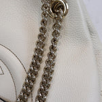 Charger l&#39;image dans la galerie, GUCCI Soho Chain Large Shoulder Pebbled Calfskin Off-White GHW
