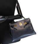 Charger l&#39;image dans la galerie, Hermes Kelly 32 Vintage Box Leather 24kt Plated Gold
