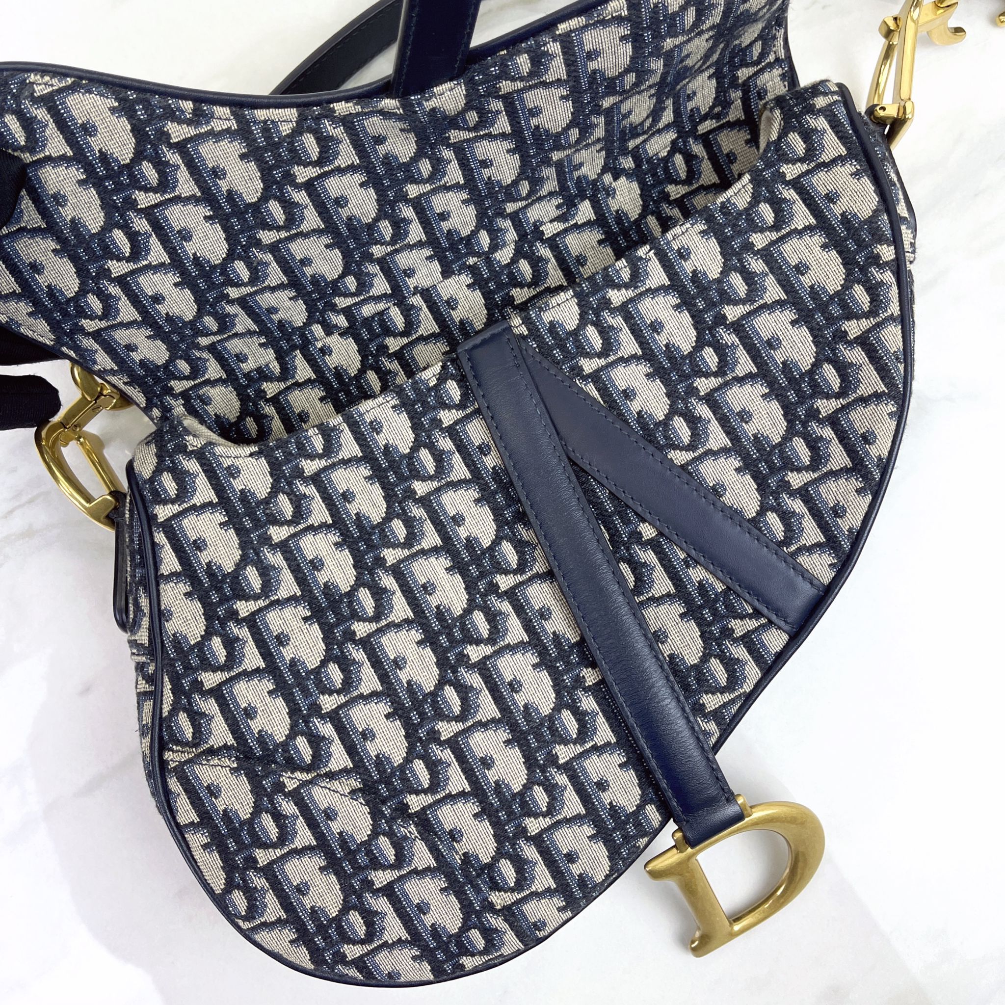 Christian Dior Saddle Bag Classic / Medium