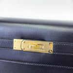 Load image into Gallery viewer, Hermes Kelly 28 Sellier Vintage Black Box Leather 24kt Gold-Plated Hardware
