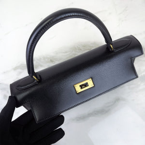 Hermes Kelly 28 Sellier Vintage Black Box Leather 24kt Gold-Plated Hardware