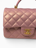 将图片加载到图库查看器，Chanel Mini Top Handle Iridescent Pink Lambskin Gold-tone Hardware

