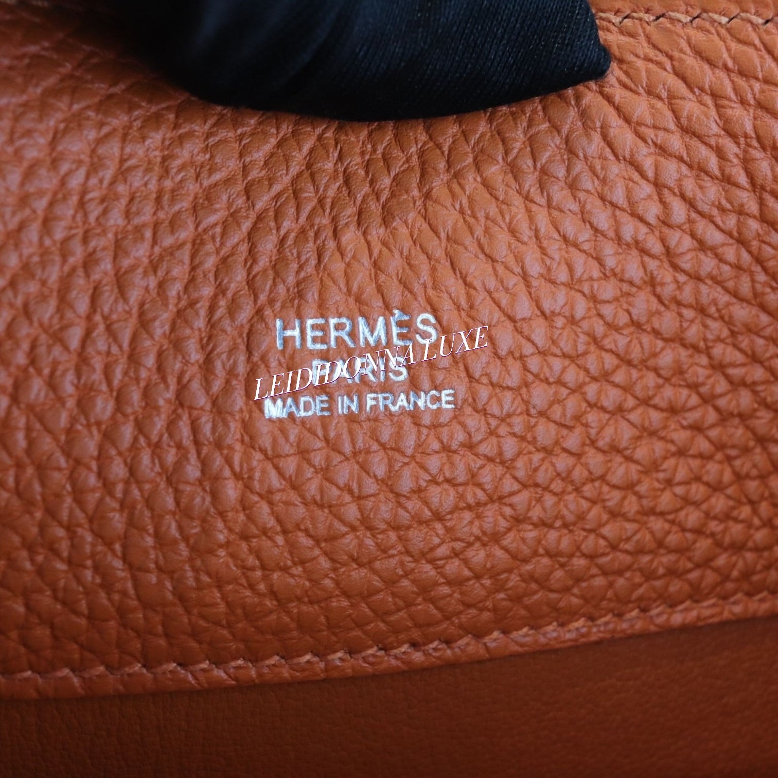 Hermes So Kelly 22 Togo Calfskin Orange SHW