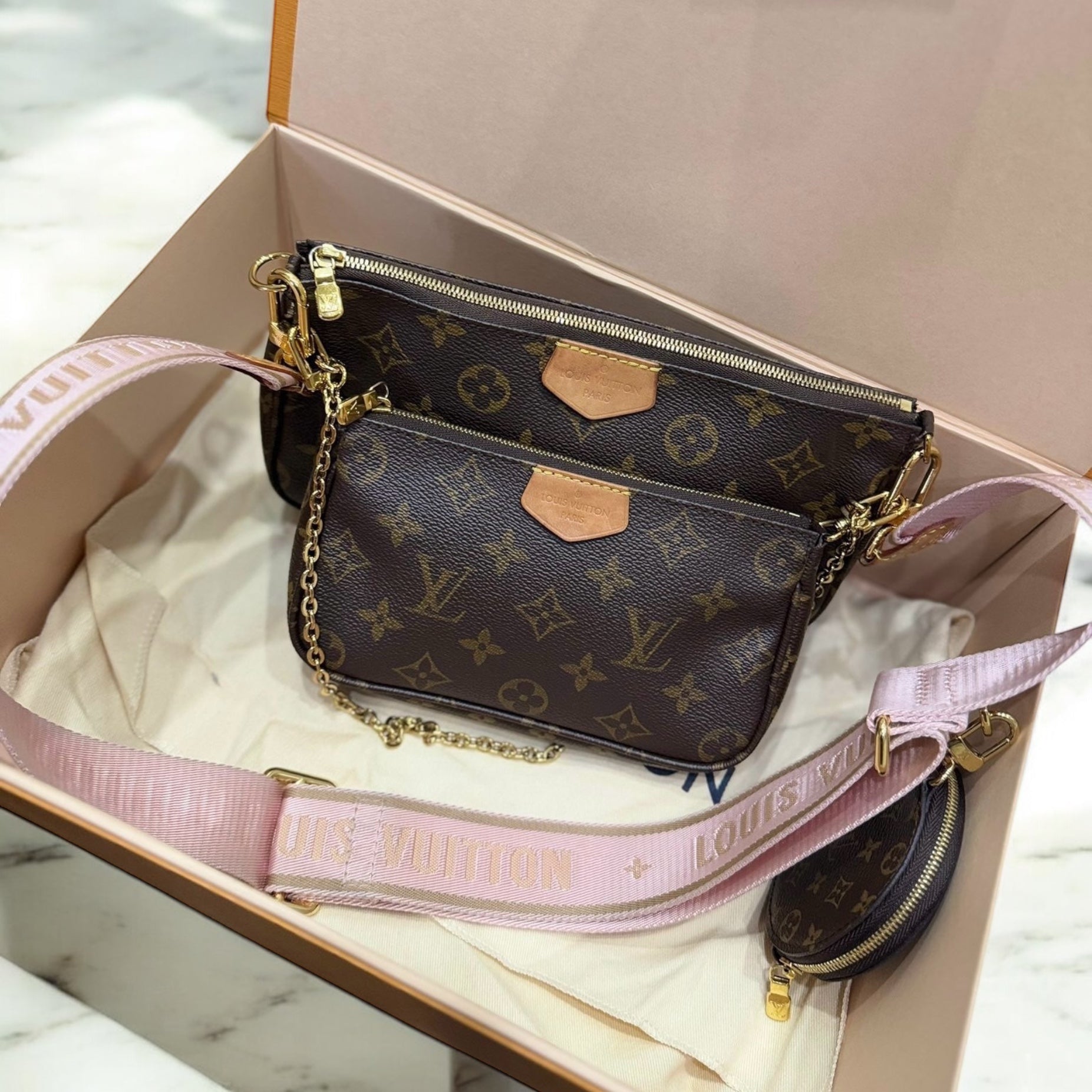 Louis Vuitton Multi Pochette Accessoires Classic Monogram, Pink Strap, Gold-tone Hardware