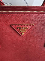 将图片加载到图库查看器，Prada Red Saffiano Lux Leather Medium Galleria Double Zip Tote Gold-Tone Hardware
