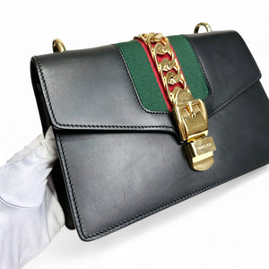 Gucci Sylvie Medium Black Calfskin Gold-tone Hardware