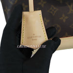 Load image into Gallery viewer, Louis vuitton monogram alma pm
